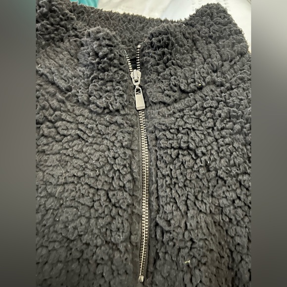 Maurice’s size M fluffy sweater - Picture 3 of 4